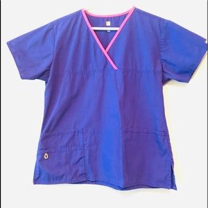 Woman’s Scrubs